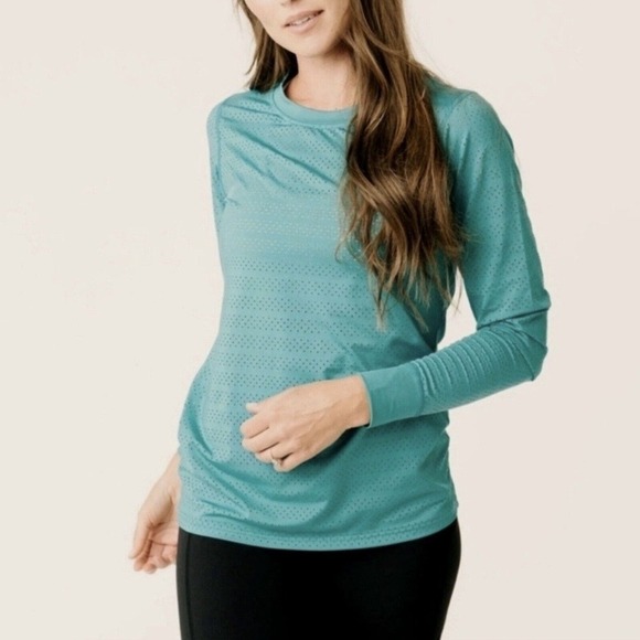 ZYIA Tops - Zyia Teal Chill Perforated Long Sleeve Top Size Small